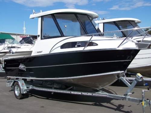 Fyran&nbsp;575 Pursuit