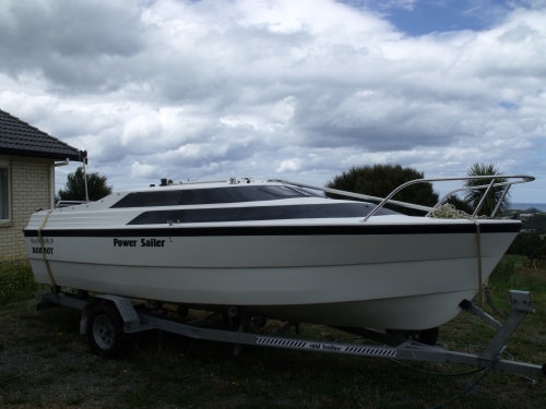 MacGregor&nbsp;19