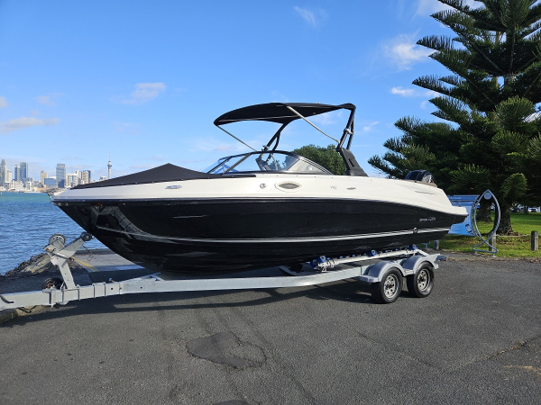 Bayliner VR6